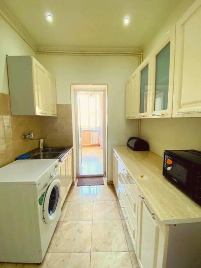 Your Home In Tbilisi ภายนอก รูปภาพ
